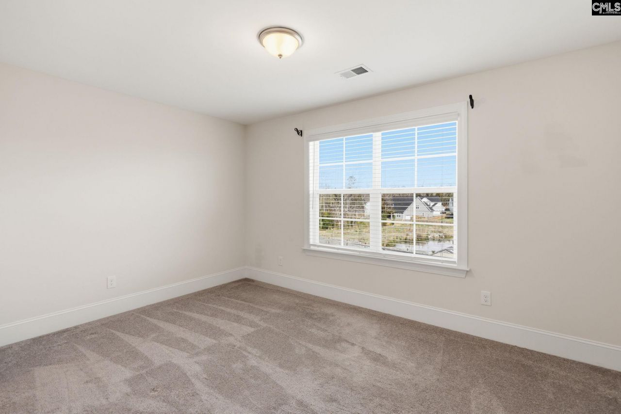 1525 Garrett Court Photo 32