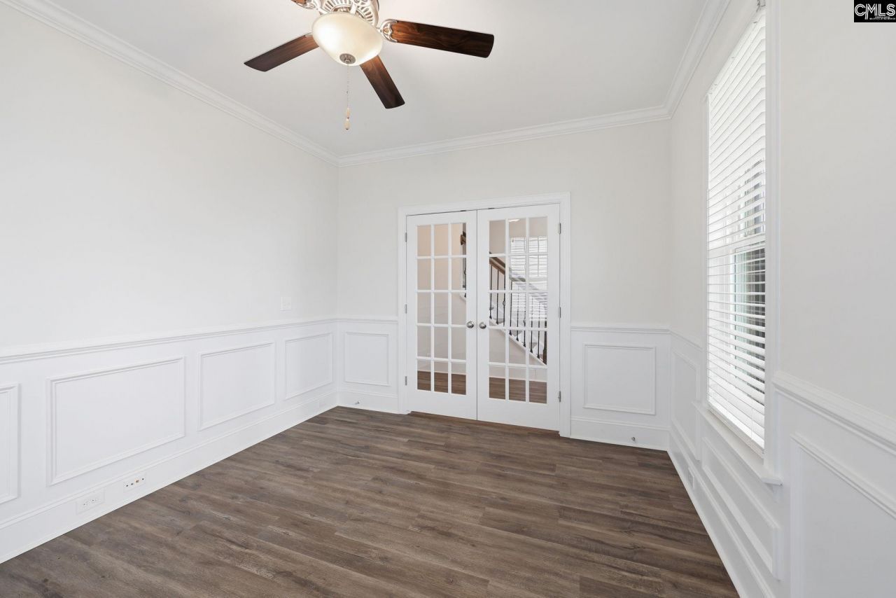 1525 Garrett Court Photo 7