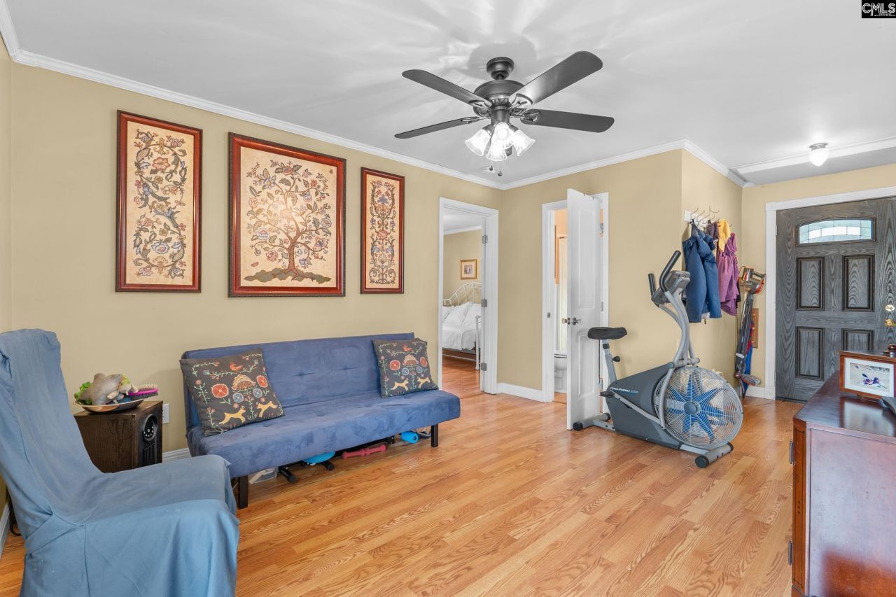 912 Lakewood Drive Photo 14