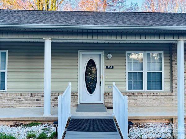 160 Whispering Pines Drive , Marion, NC 28752