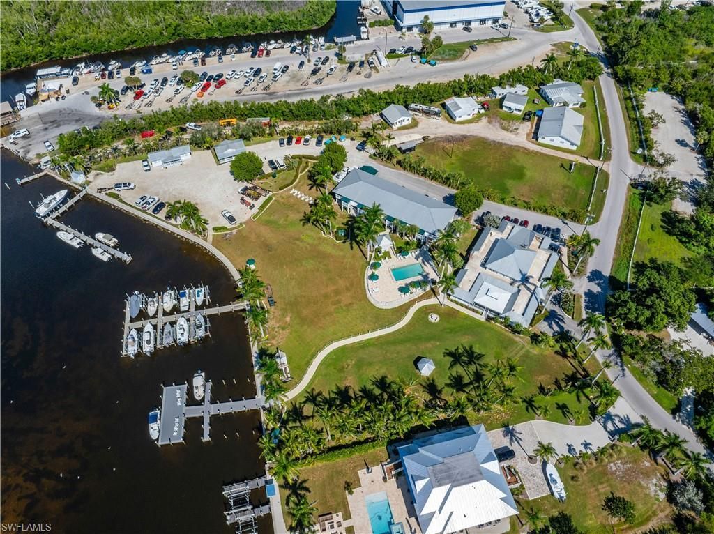 7660 Grande Pine Rd, Bokeelia, FL 33922 Photo