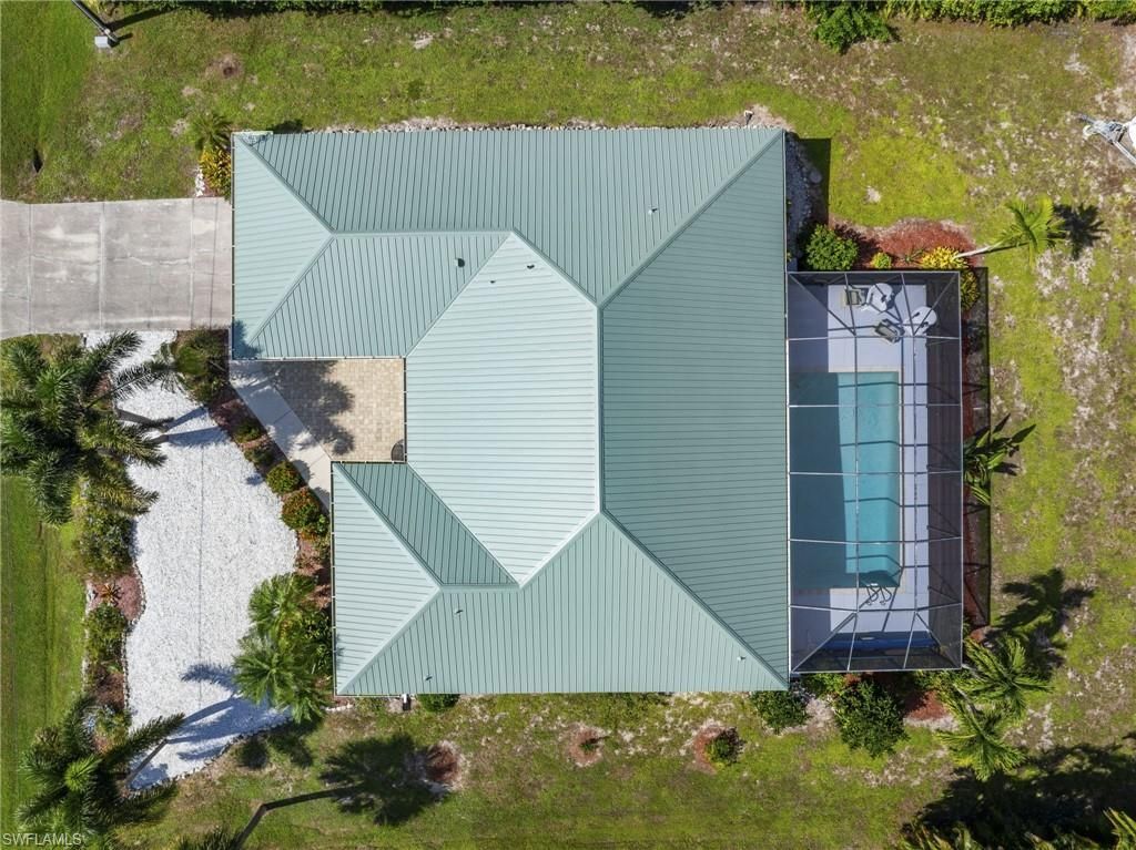 7660 Grande Pine Rd, Bokeelia, FL 33922 Photo