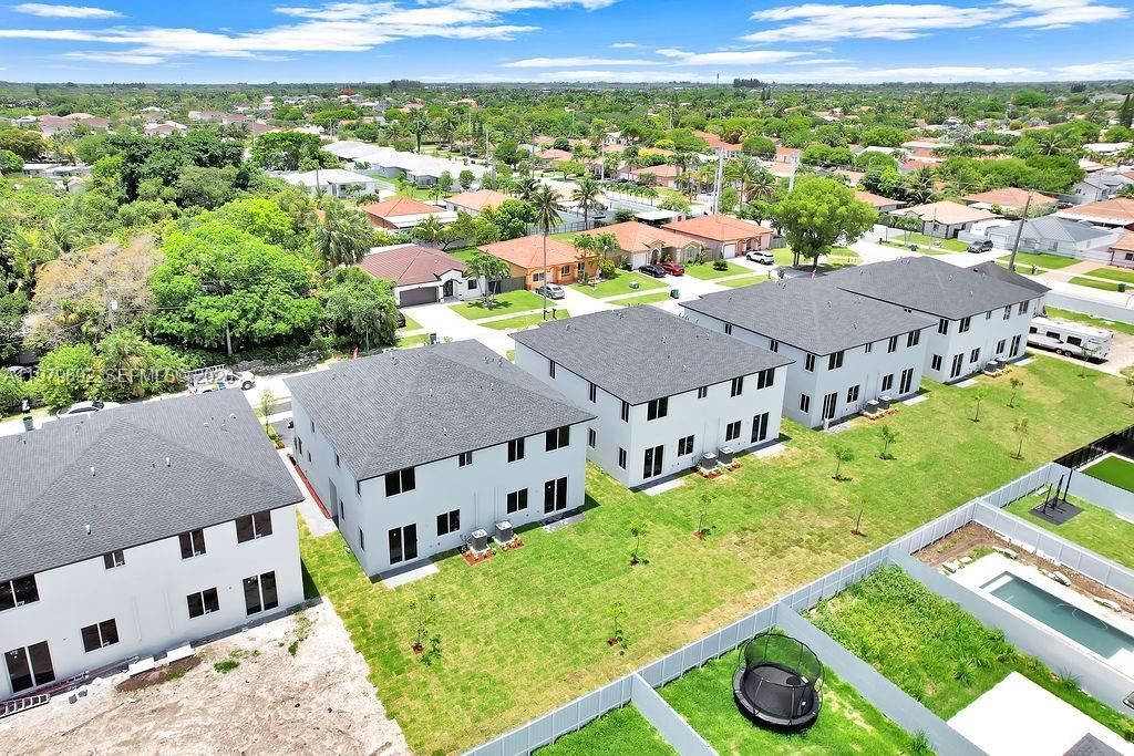 22445 SW 125th Ave , Unit 18A, Miami, FL 33170 Photo