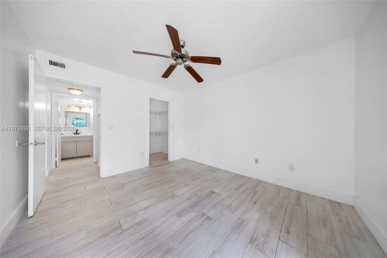 5760 Rock Island Rd, Unit 321, Tamarac, FL 33319 Photo