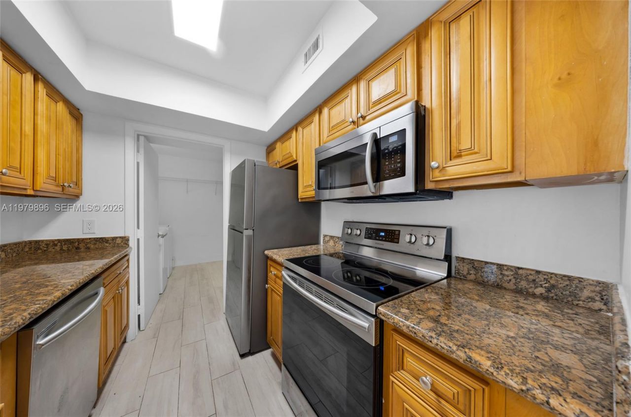 5760 Rock Island Rd, Unit 321, Tamarac, FL 33319 Photo