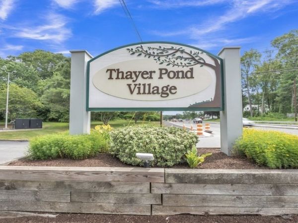 32 Thayer Pond, Unit 16, Oxford, MA 01537
