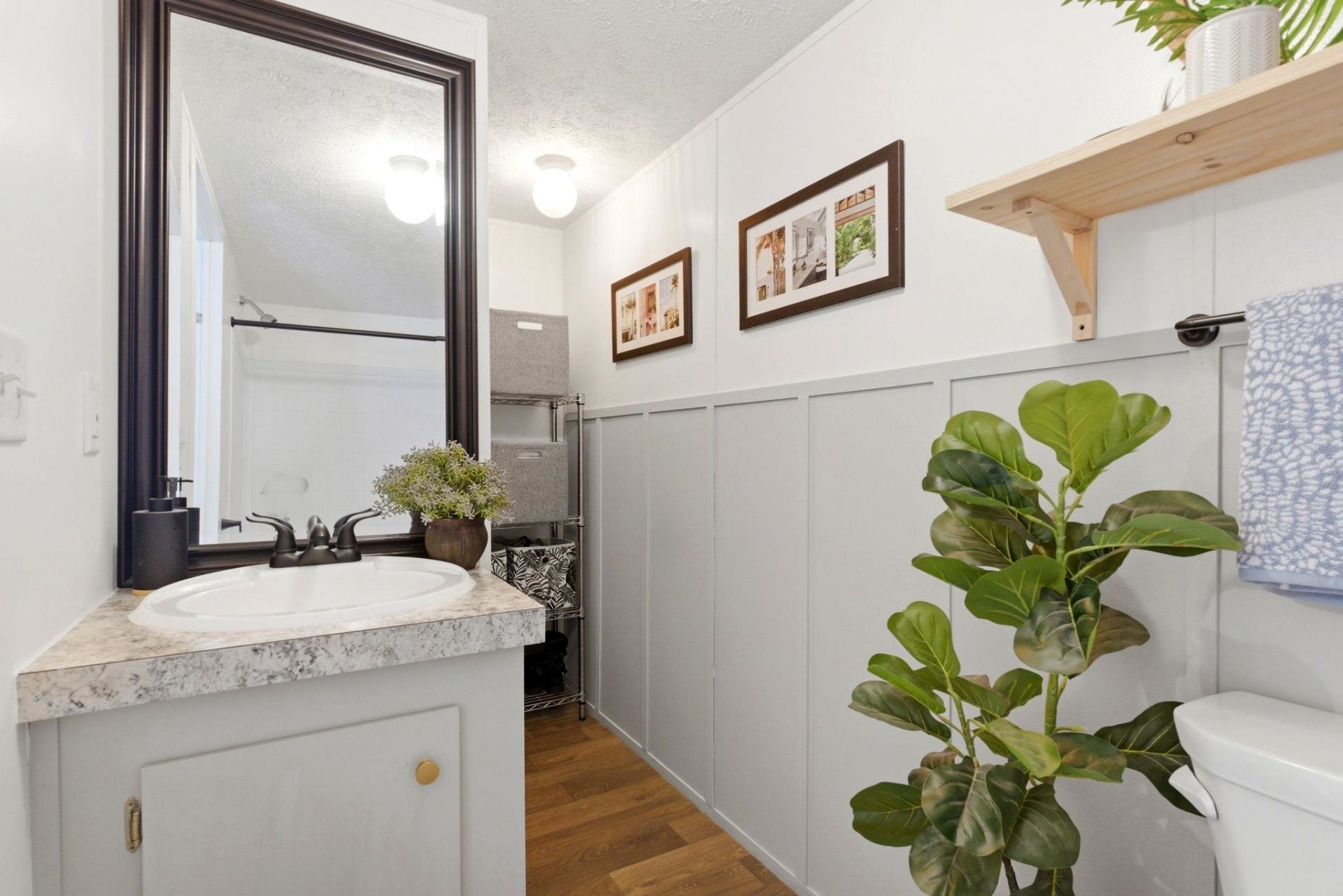 120 Yale Pl. Photo 9