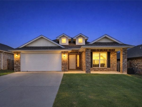 5908 Meade Street, Bentonville, AR 72713