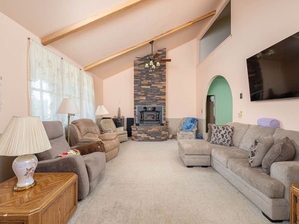 21480 Cavern Drive, Rogers, AR 72756