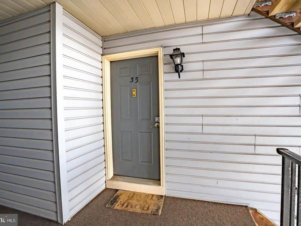 35 JOYNER COURT, LAWRENCEVILLE, NJ 08648