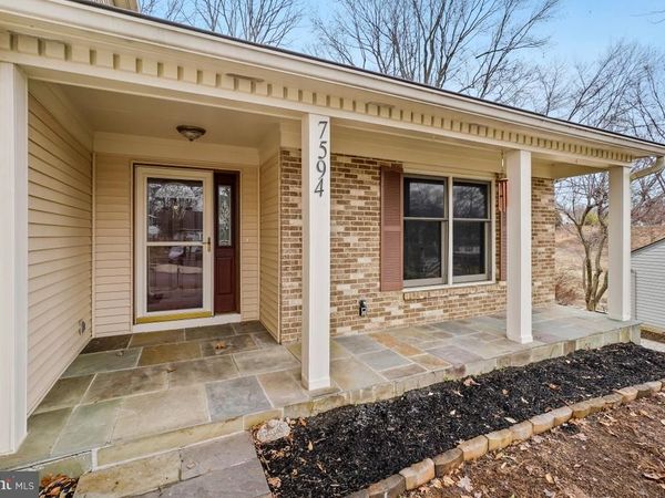 7594 WOODSTOWN DRIVE, SPRINGFIELD, VA 22153