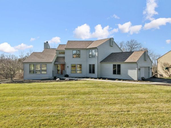 10301 Giverny Boulevard, Evendale, OH 45241