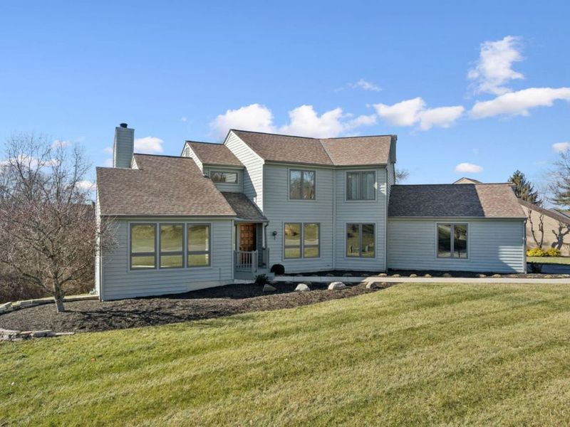 10301 Giverny Boulevard, Evendale, OH 45241 Photo 2