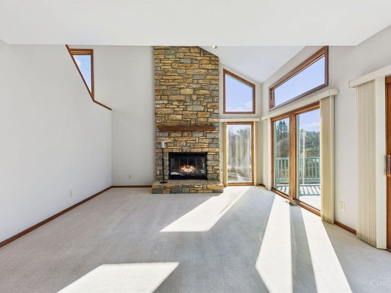 10301 Giverny Boulevard, Evendale, OH 45241 Photo 24