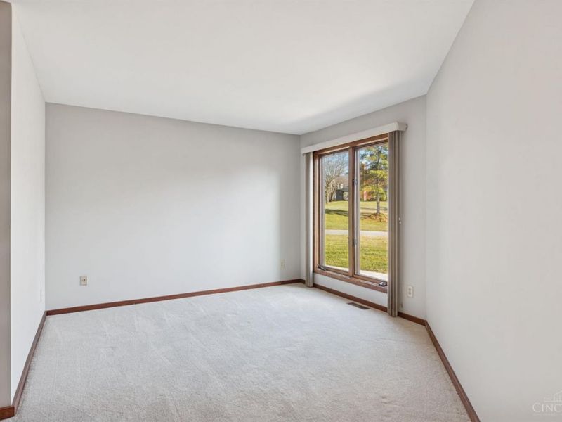 10301 Giverny Boulevard, Evendale, OH 45241 Photo 36