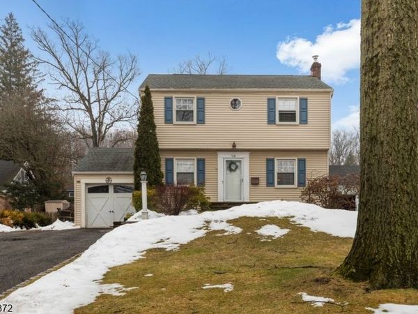 98 Forest Ave, West Caldwell, NJ 07006