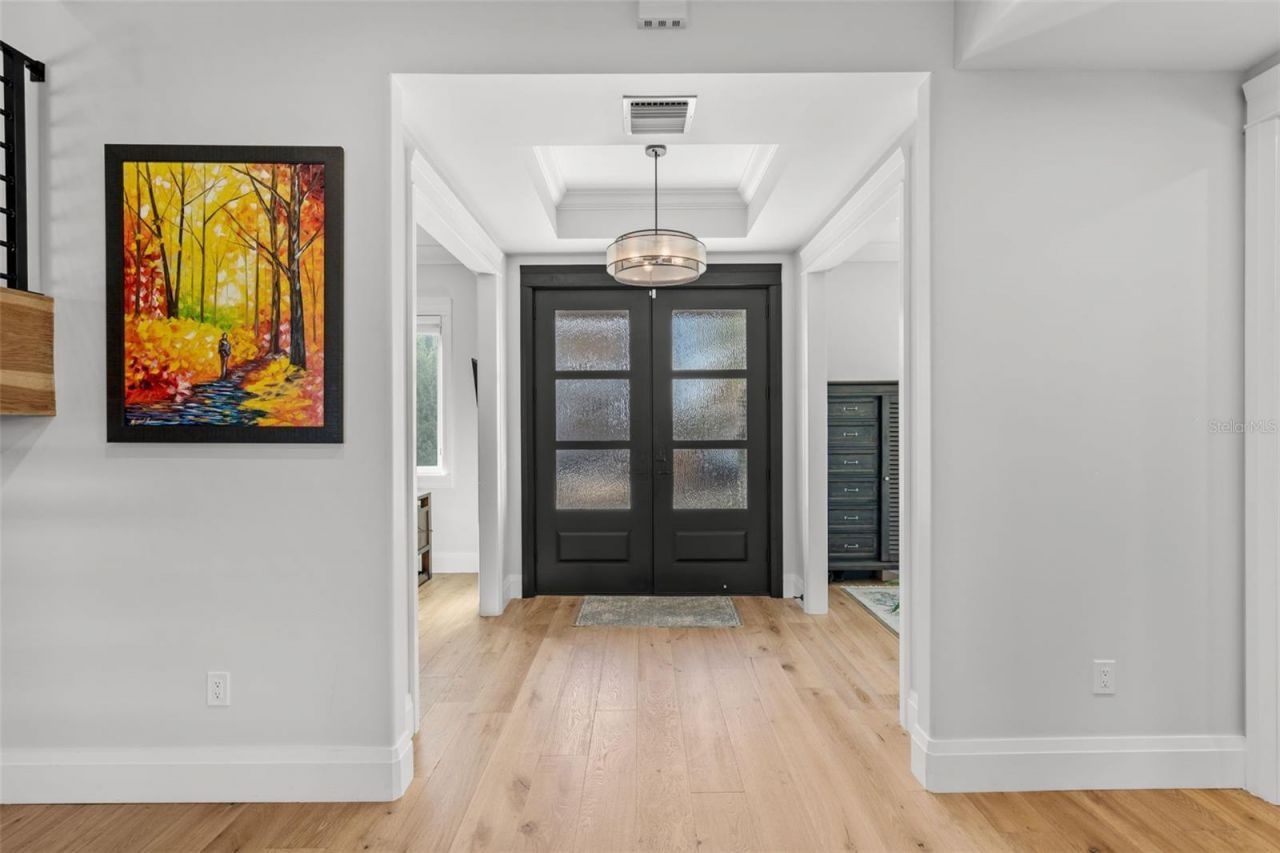 2060 Illinois Avenue Ne, Saint Petersburg, FL 33703 Photo