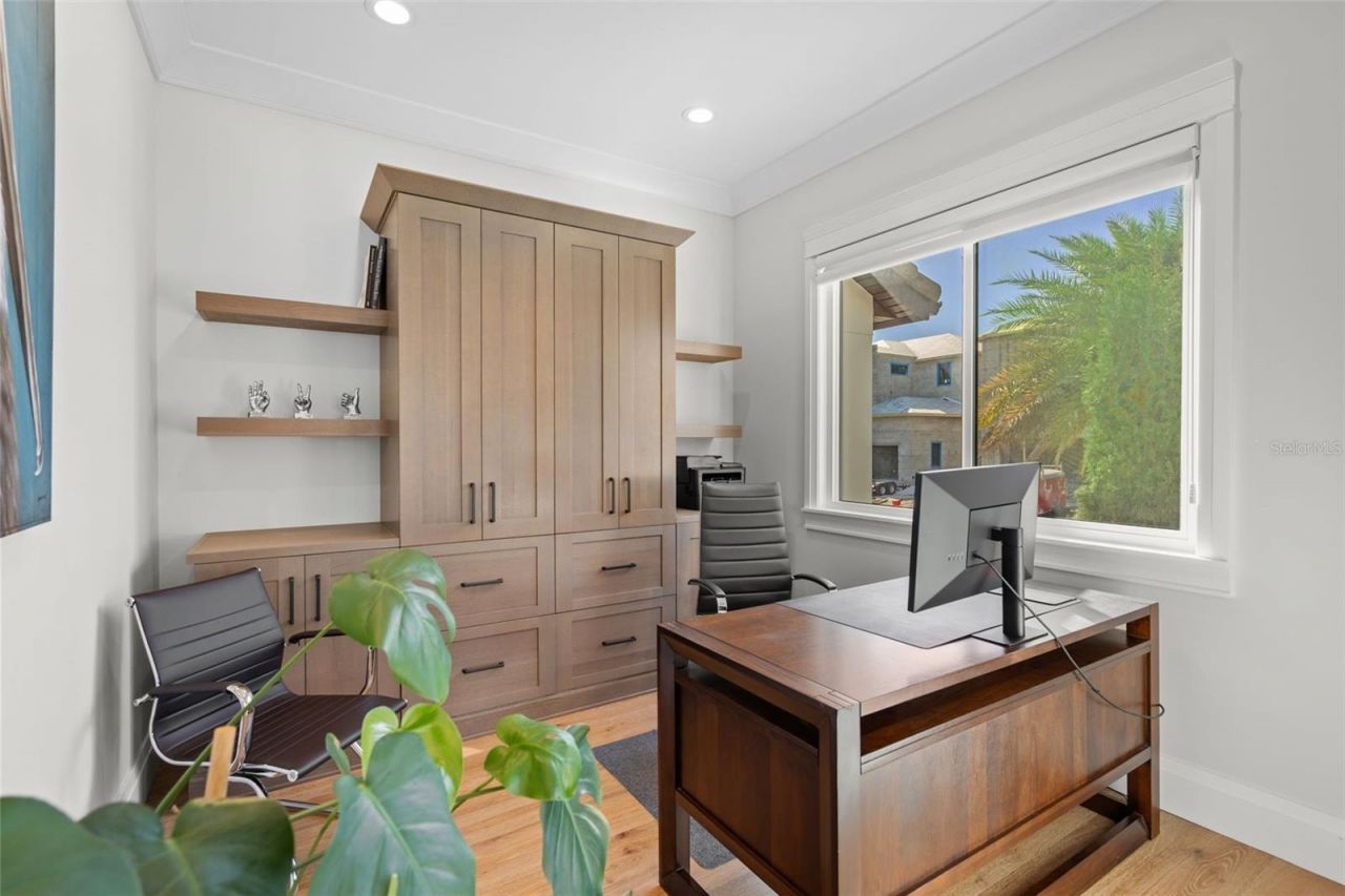 2060 Illinois Avenue Ne, Saint Petersburg, FL 33703 Photo