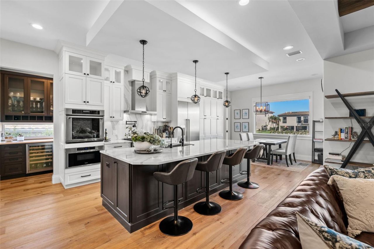 2060 Illinois Avenue Ne, Saint Petersburg, FL 33703 Photo