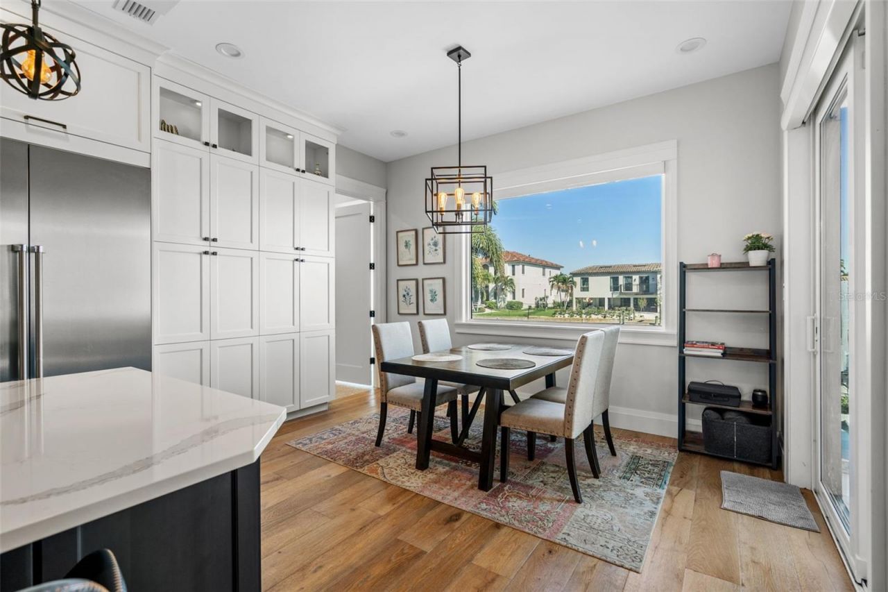 2060 Illinois Avenue Ne, Saint Petersburg, FL 33703 Photo