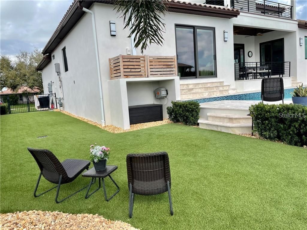 2060 Illinois Avenue Ne, Saint Petersburg, FL 33703 Photo