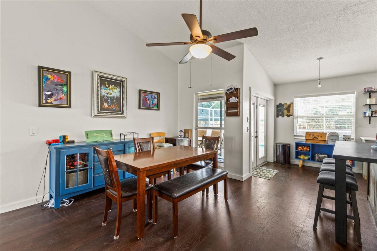 3703 31st Street E, Bradenton, FL 34208 Photo