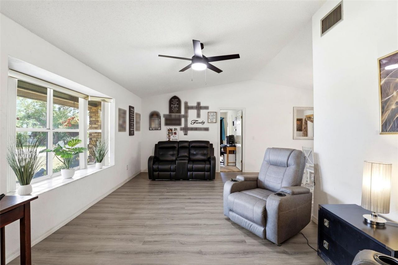 2034 Claremont Drive , Deltona, FL 32725 Photo