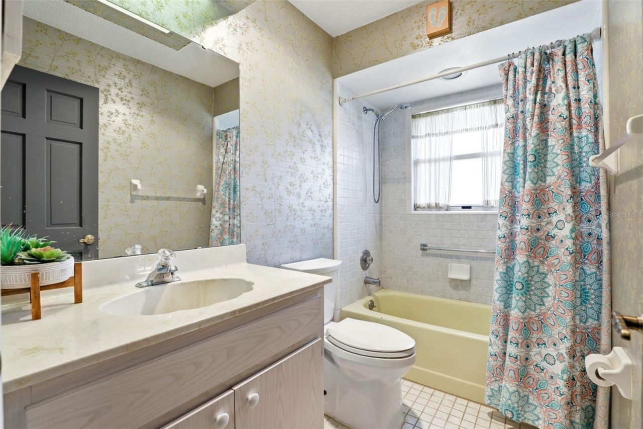 2034 Claremont Drive , Deltona, FL 32725 Photo