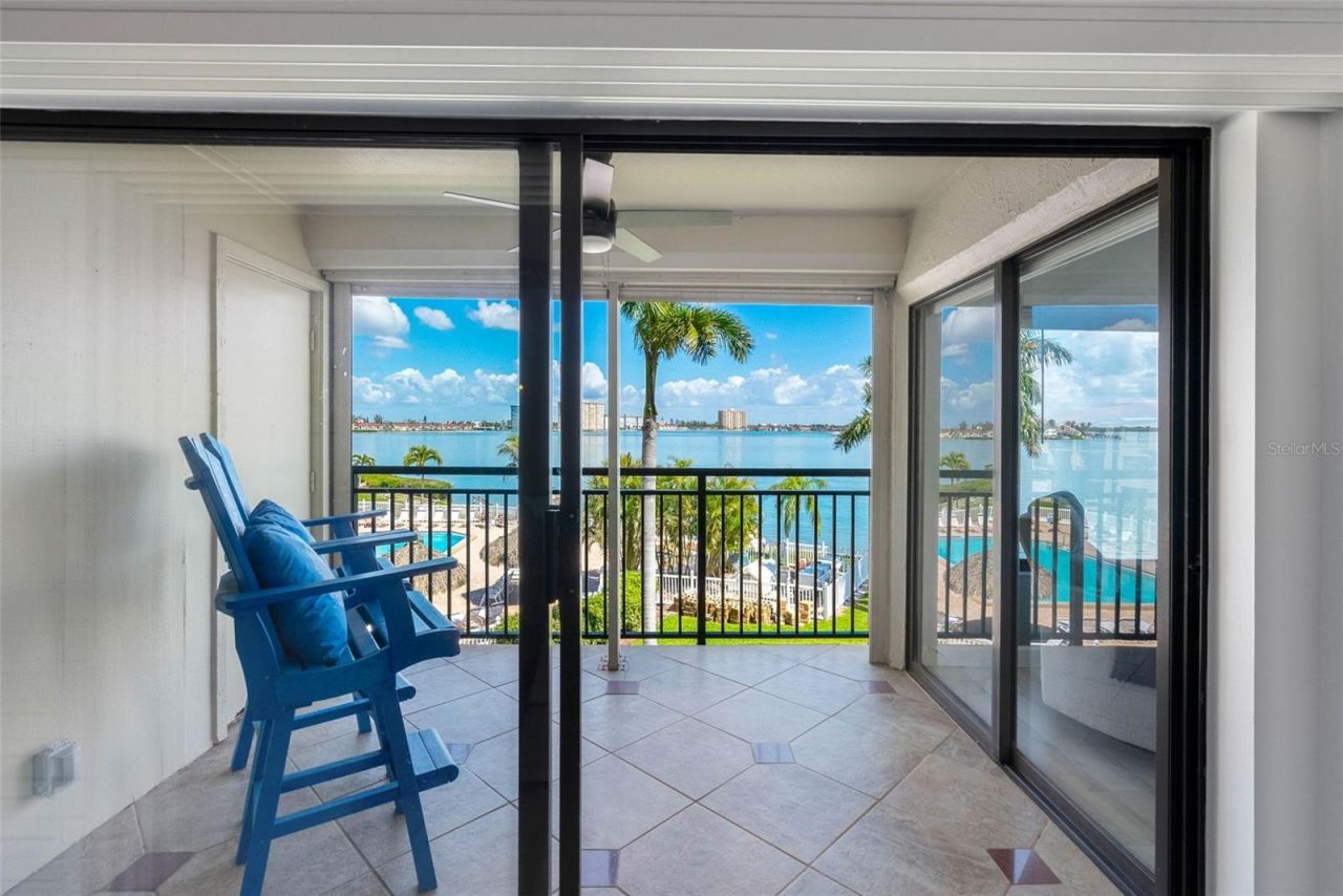 6372 Palma Del Mar Boulevard S, Unit 304, Saint Petersburg, FL 33715 Photo