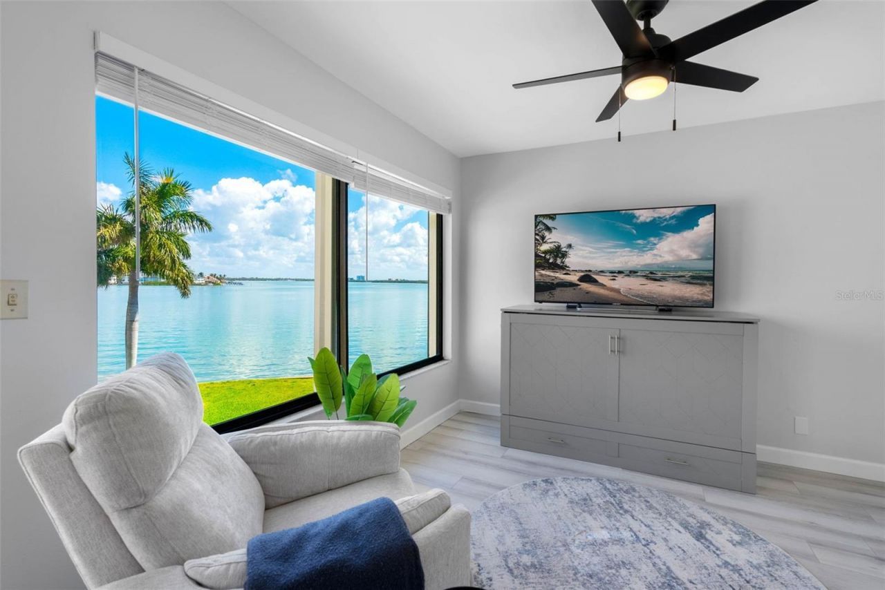 6372 Palma Del Mar Boulevard S, Unit 304, Saint Petersburg, FL 33715 Photo