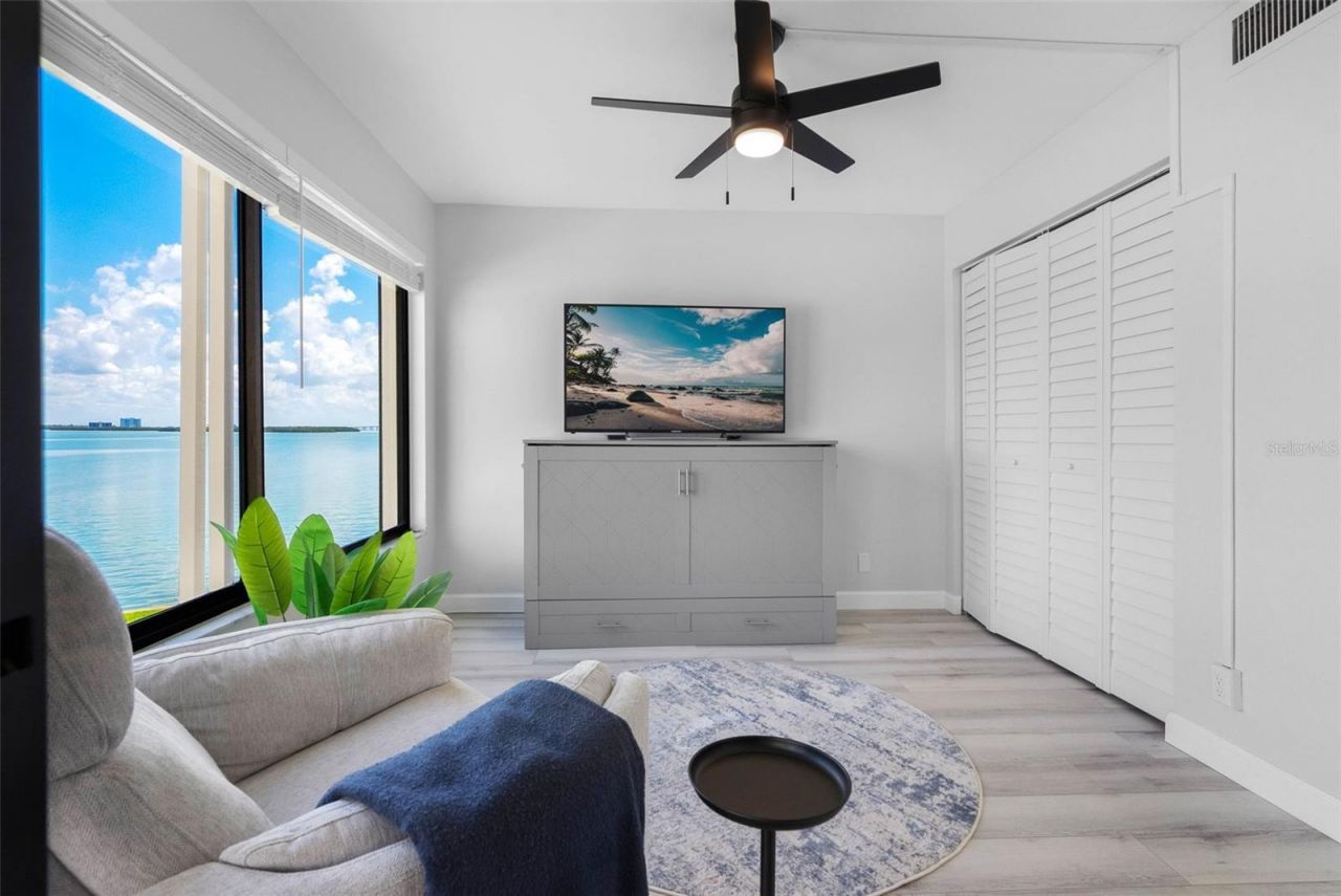 6372 Palma Del Mar Boulevard S, Unit 304, Saint Petersburg, FL 33715 Photo