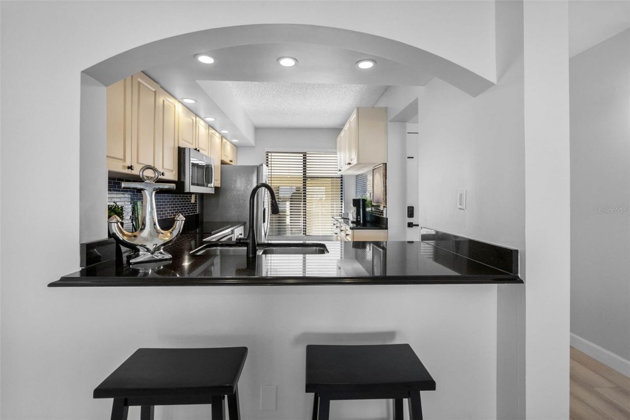 6372 Palma Del Mar Boulevard S, Unit 304, Saint Petersburg, FL 33715 Photo