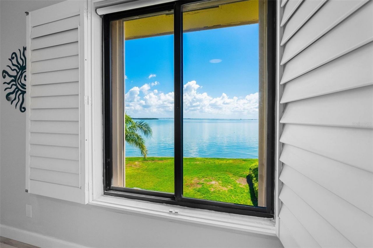 6372 Palma Del Mar Boulevard S, Unit 304, Saint Petersburg, FL 33715 Photo