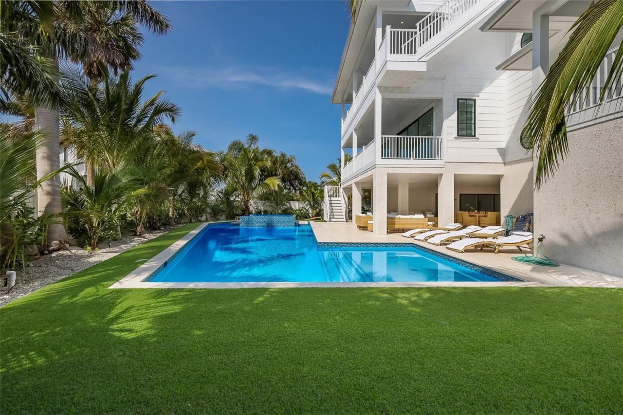 227 S Harbor Drive, Holmes Beach, FL 34217 Photo