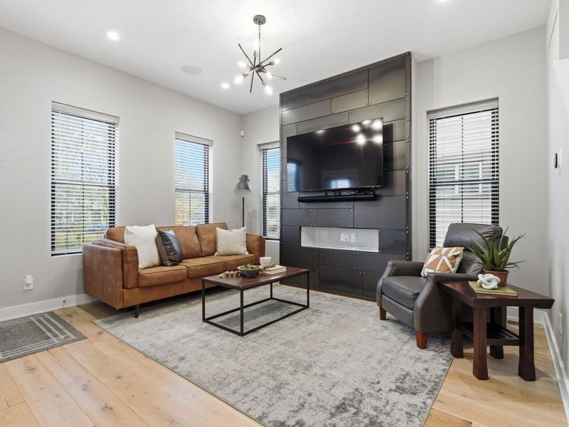 251 E 3rd Avenue , Columbus, OH 43201 Photo 5