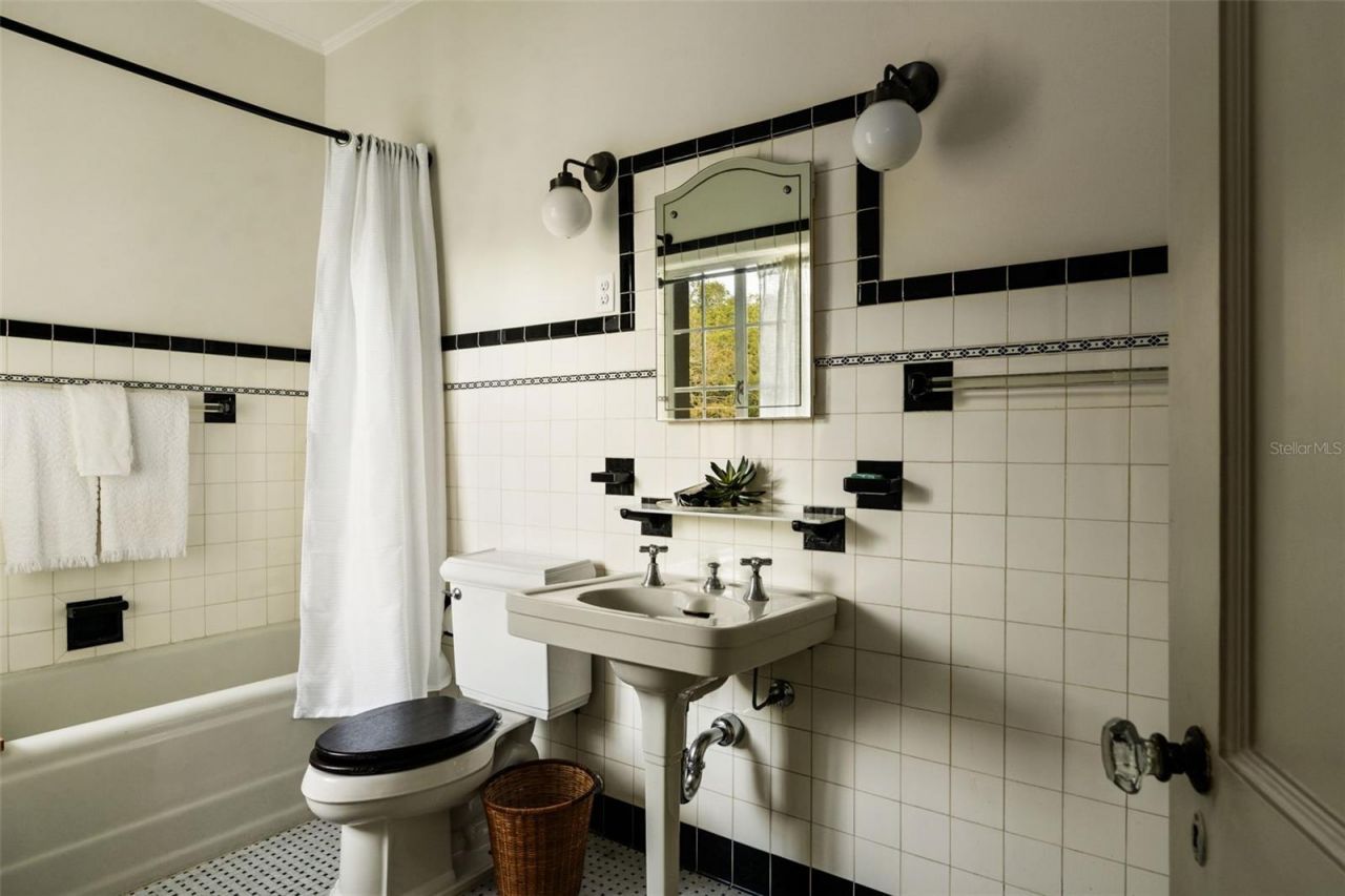 403 Jasmine Way, Clearwater, FL 33756 Photo