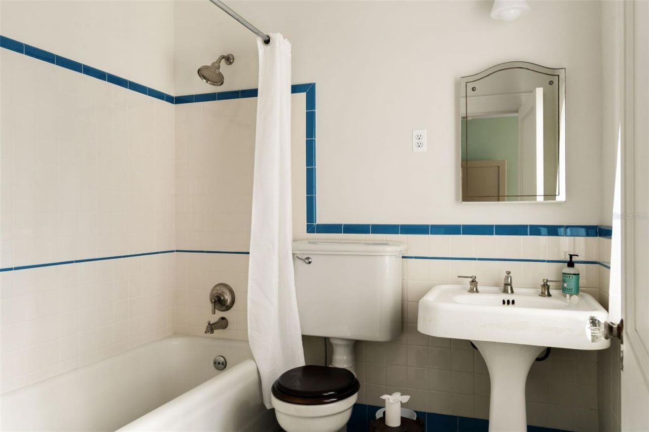 403 Jasmine Way, Clearwater, FL 33756 Photo