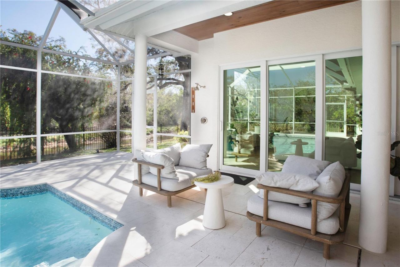 4586 Del Sol Boulevard S, Sarasota, FL 34243 Photo