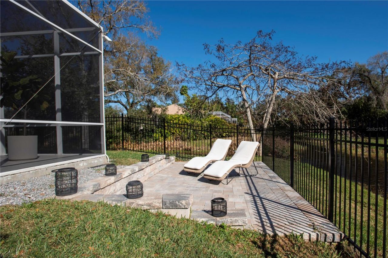 4586 Del Sol Boulevard S, Sarasota, FL 34243 Photo