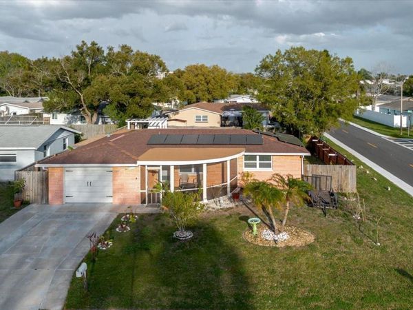 2704 LAWN PLACE , HOLIDAY, FL 34691