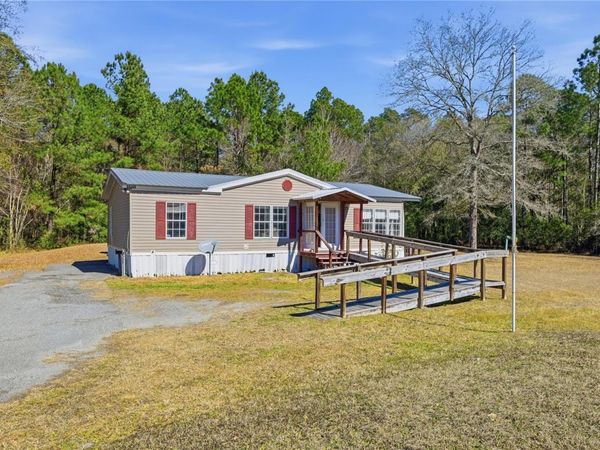 44326 WOODLAND CIRCLE , CALLAHAN, FL 32011