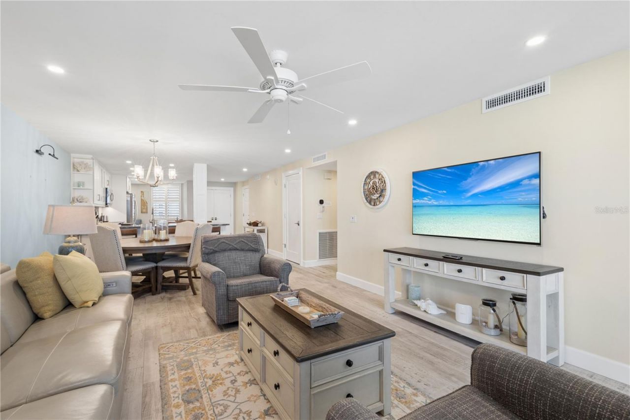 5880 Midnight Pass Road, Unit 704, Sarasota, FL 34242 Photo