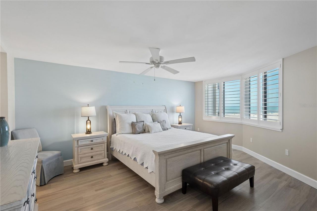 5880 Midnight Pass Road, Unit 704, Sarasota, FL 34242 Photo