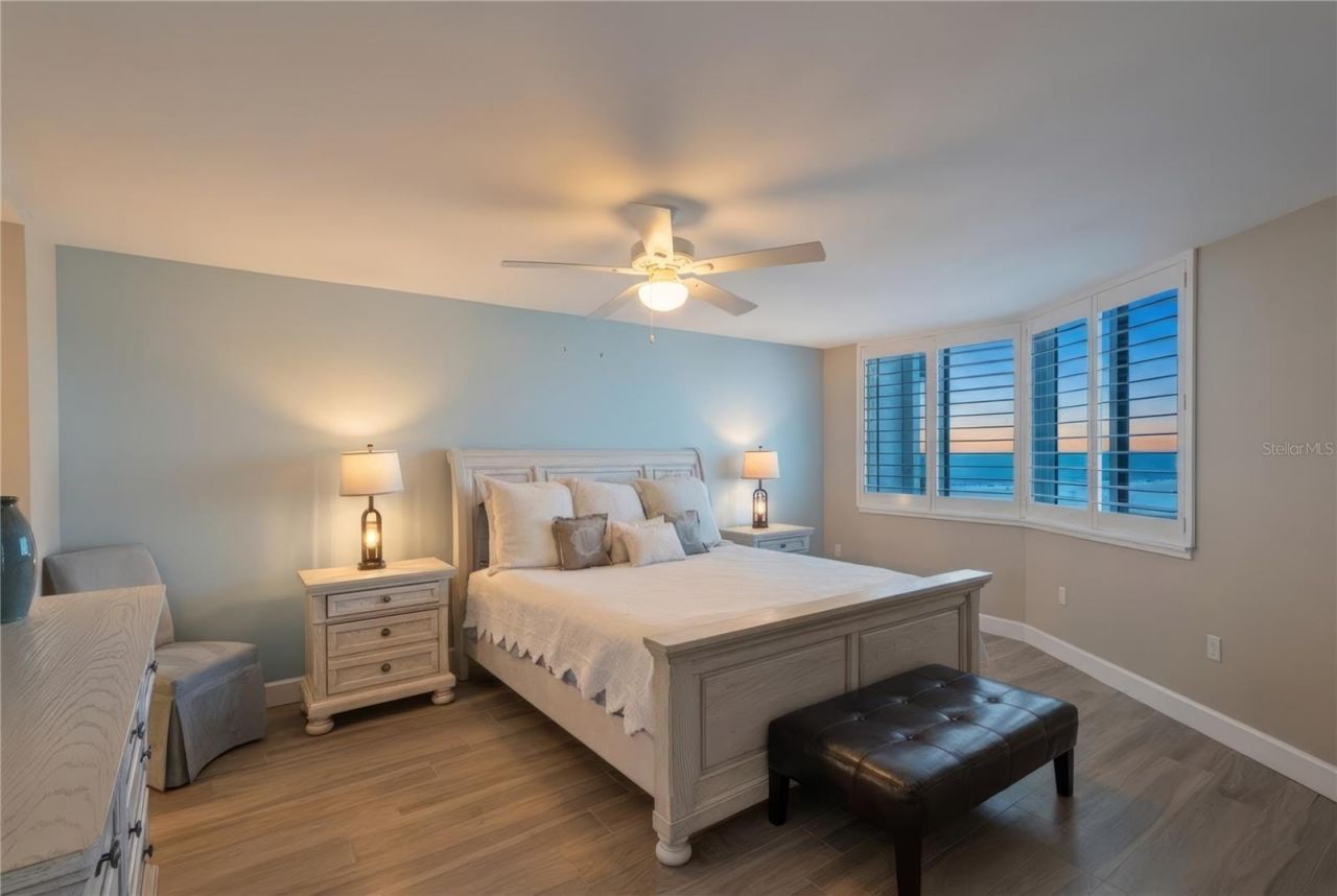 5880 Midnight Pass Road, Unit 704, Sarasota, FL 34242 Photo