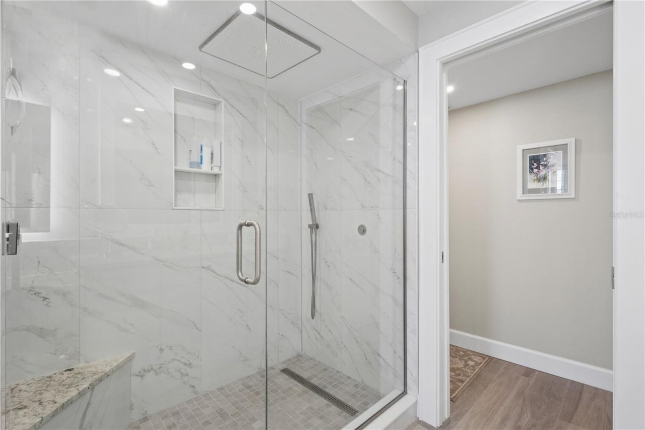 5880 Midnight Pass Road, Unit 704, Sarasota, FL 34242 Photo