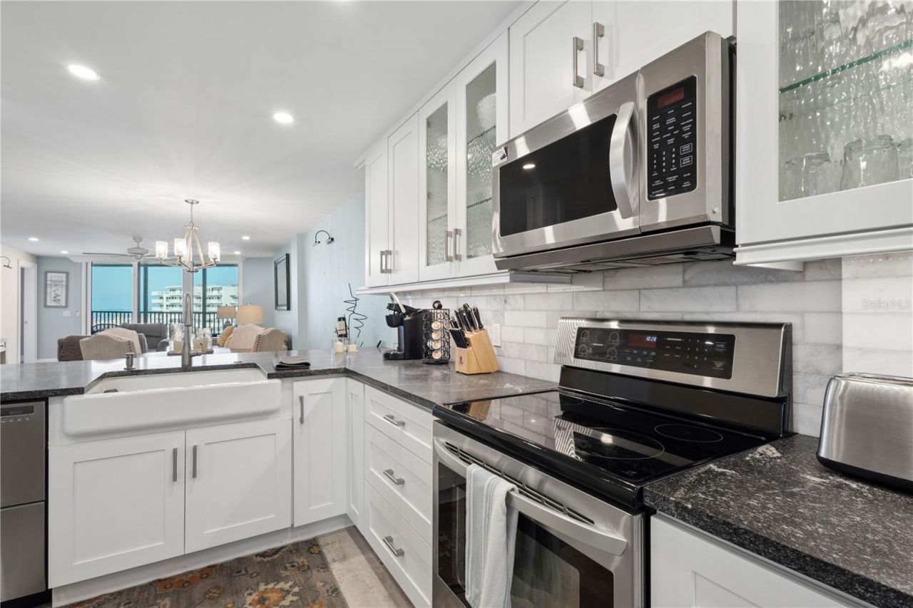 5880 Midnight Pass Road, Unit 704, Sarasota, FL 34242 Photo