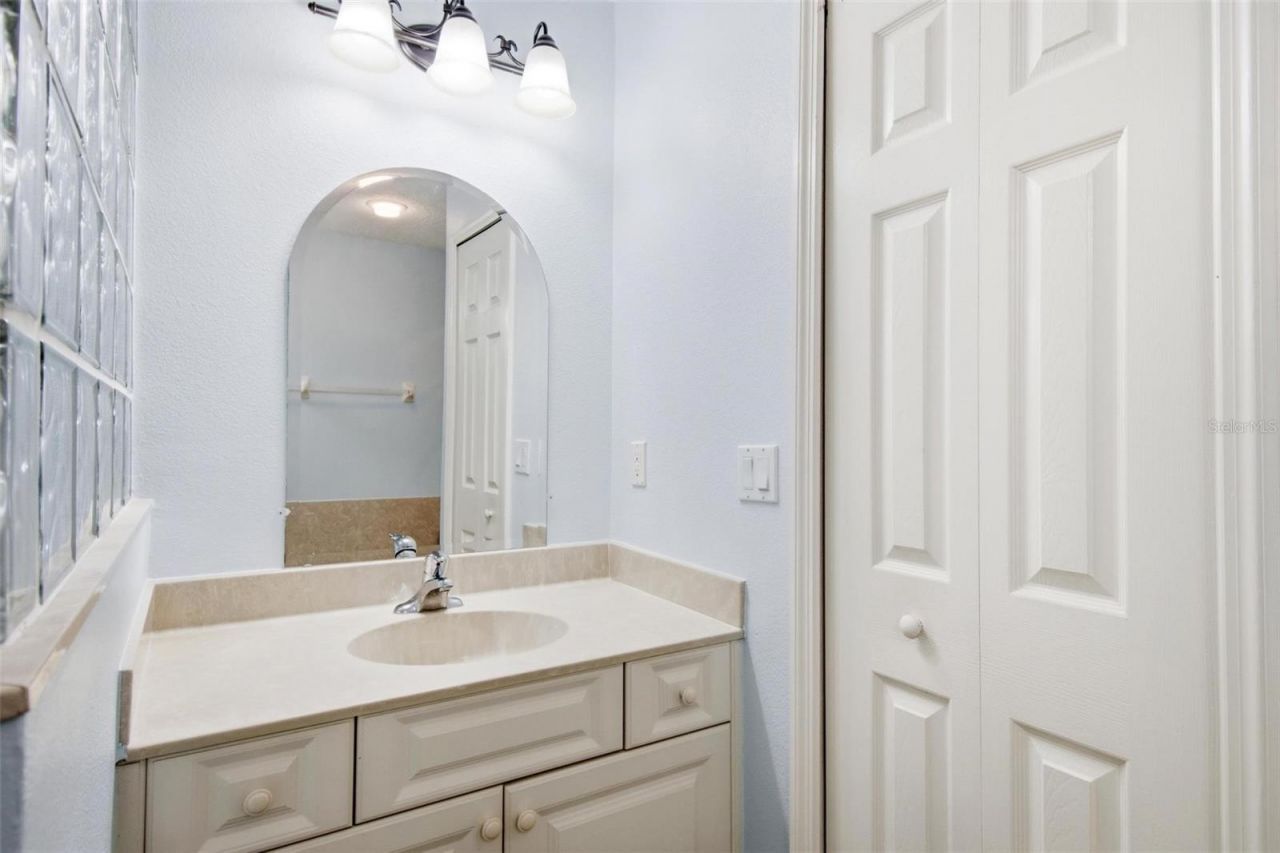 12 S Lakewalk Drive , Palm Coast, FL 32137 Photo