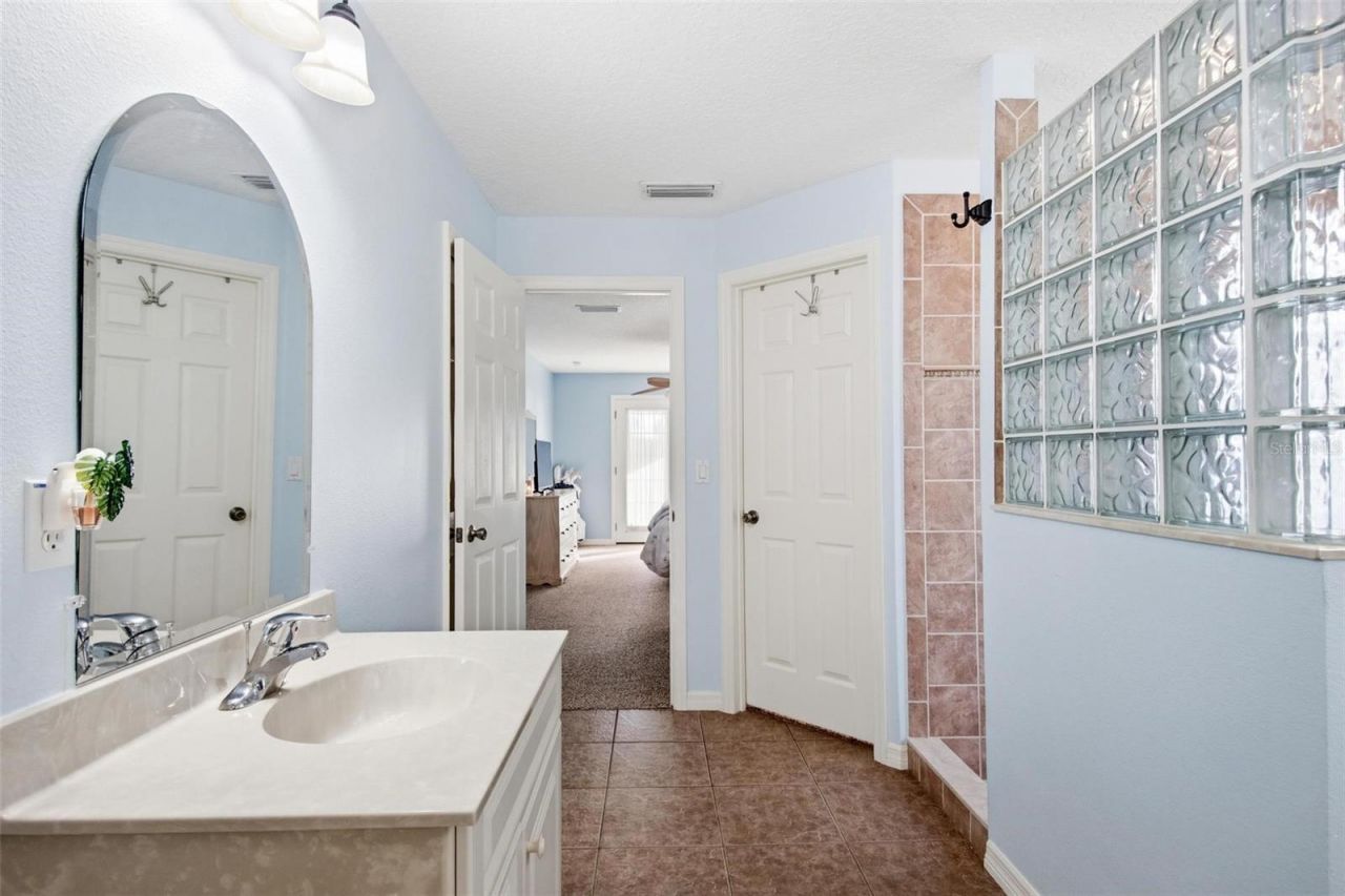 12 S Lakewalk Drive , Palm Coast, FL 32137 Photo