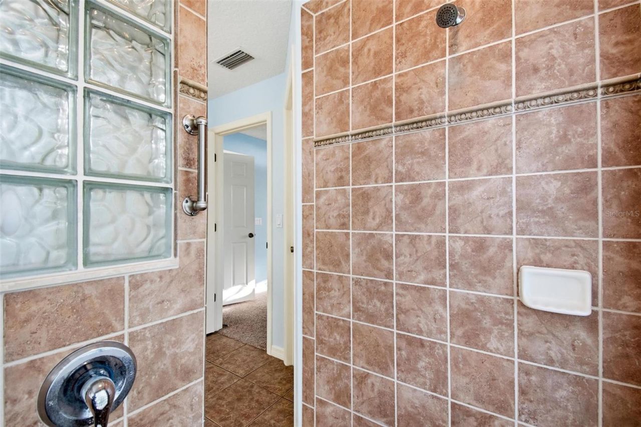 12 S Lakewalk Drive , Palm Coast, FL 32137 Photo