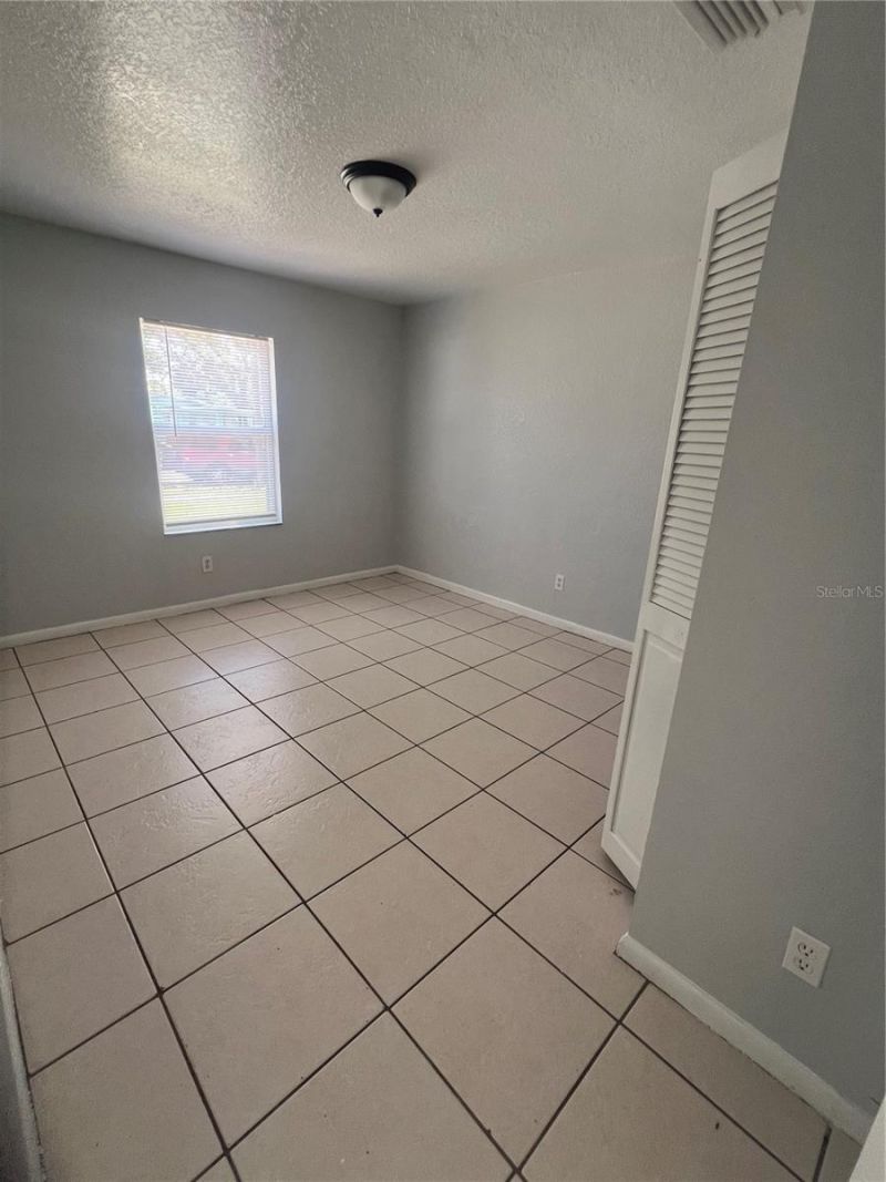 2435 20th Street S, Unit 1, Saint Petersburg, FL 33712 Photo